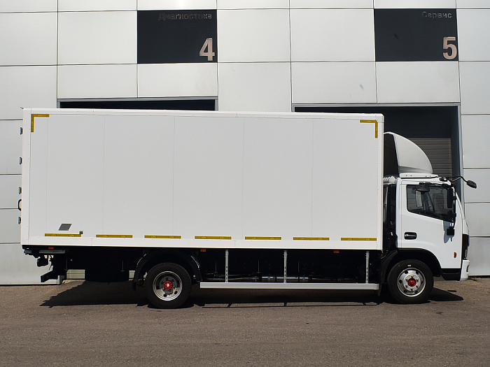 Изотермический фургон DongFeng C100M